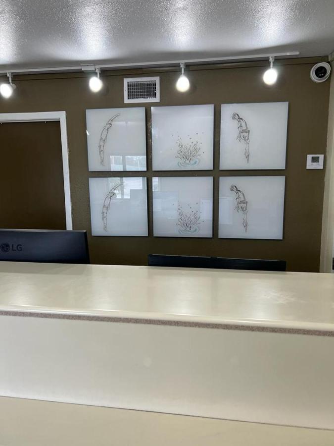 Guest Inn לייק סיטי מראה חיצוני תמונה